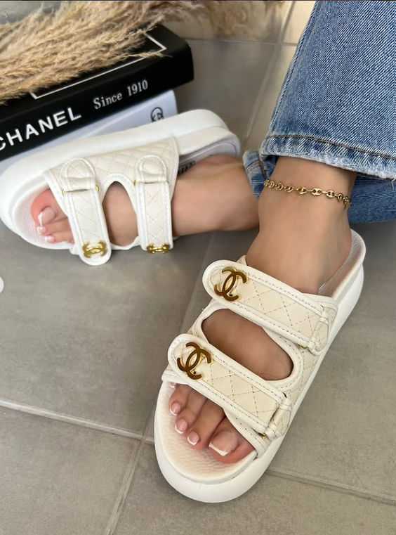 SANDALIA SUECA CHANEL